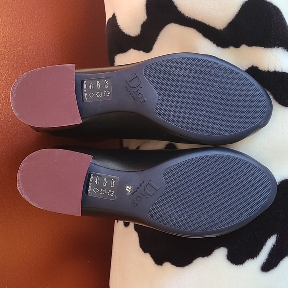 Dior Leather Ankle Zipper Boots!! - Picture 10 of 16